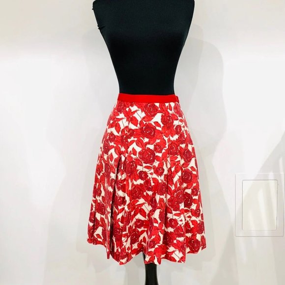 Liz Claiborne Dresses & Skirts - Liz Claiborne Red Floral Pleated Skirt
